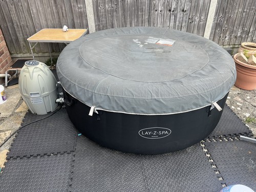 Lay spa miami hot tub - hot, tub,